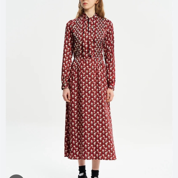 BNWT Maison Kitsune, red floral scarf dress with pockets, size 34 - Picture 10 of 10